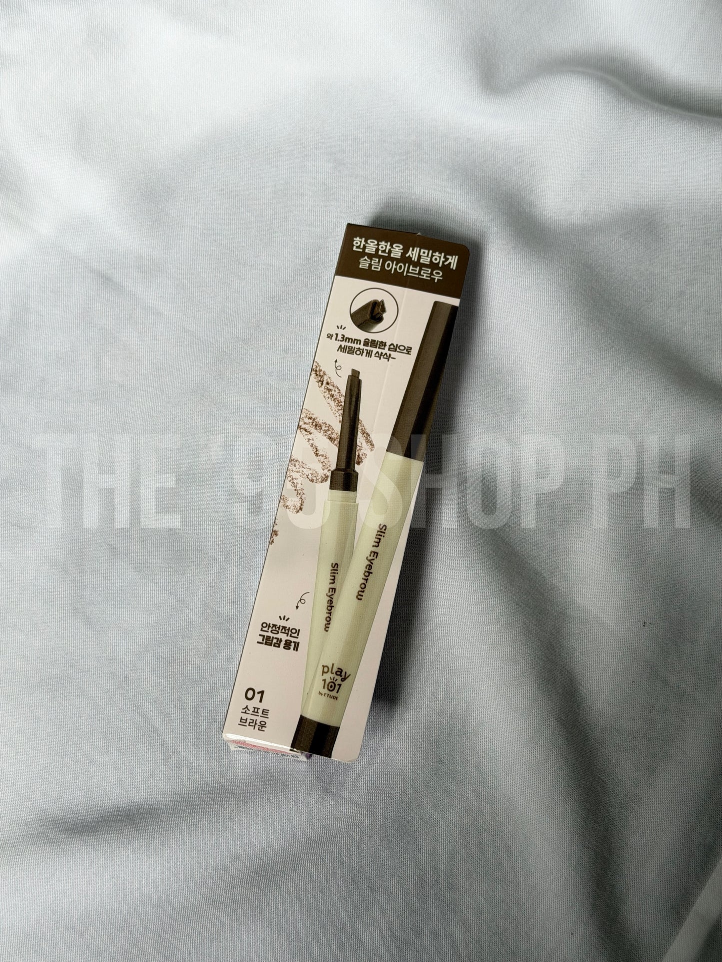 PLAY101: EYEBROW PENCIL (01 - SOFT BROWN)
